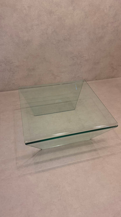 Vintage Coffee Table Couchtisch mit gebogenem Glas