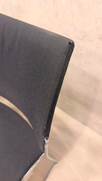 Casala Design Stapelstuhl Curvy schwarz gepolstert mit Chrom