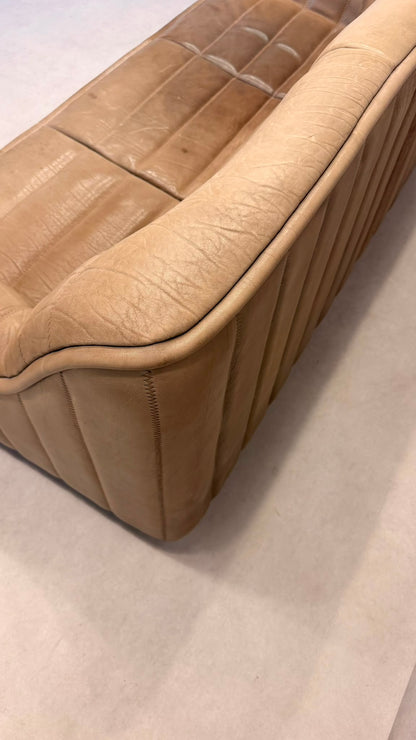 3-Sitzer Sofa DS-84 von De Sede aus Büffelleder (1)