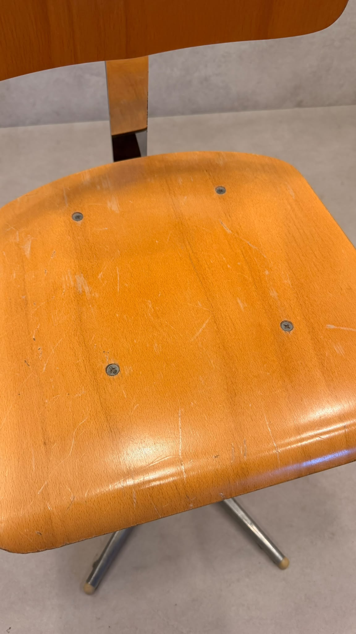 Vintage Industrie Drehstuhl Werkstattstuhl Atelierstuhl