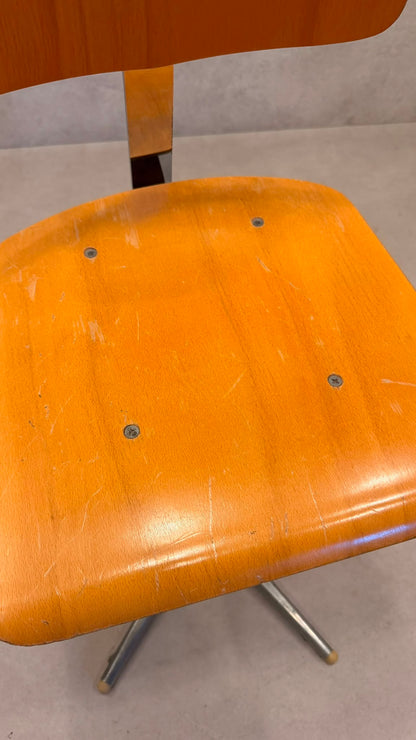 Vintage Industrie Drehstuhl Werkstattstuhl Atelierstuhl