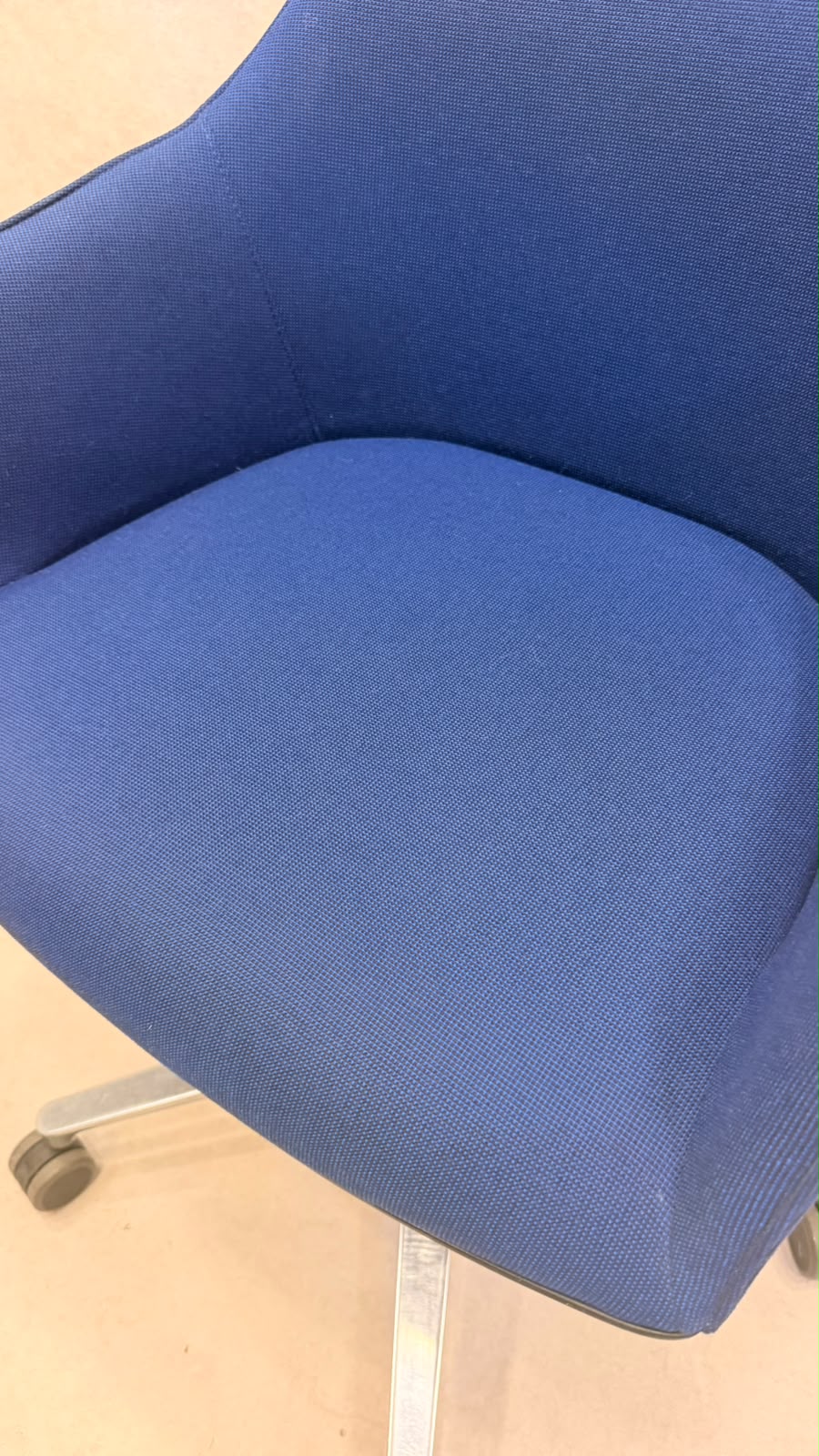 Vitra Softshell Chair Bouroullec Bürostuhl Blau