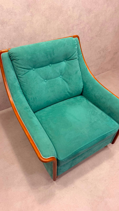 Vintage Sessel grün mit Holzrahmen – Retro Ohrensessel