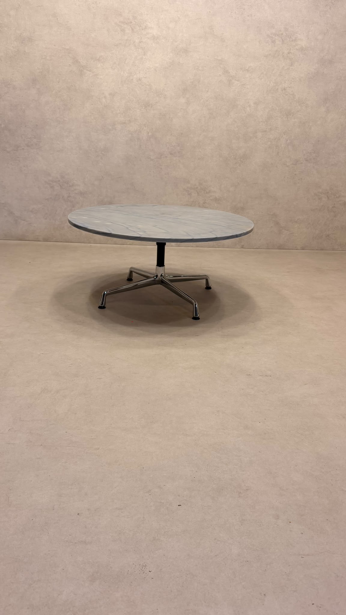 Vitra Eames Contract Table Couchtisch  für Herman Miller