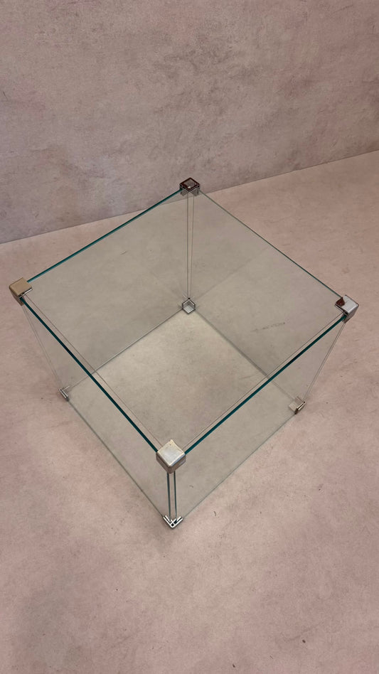 Minimalistischer Design Beistelltisch aus Glas