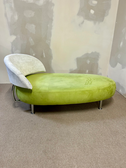 Grünes Vintage Sofa / Recamiere mit Chromfüssen, liege
