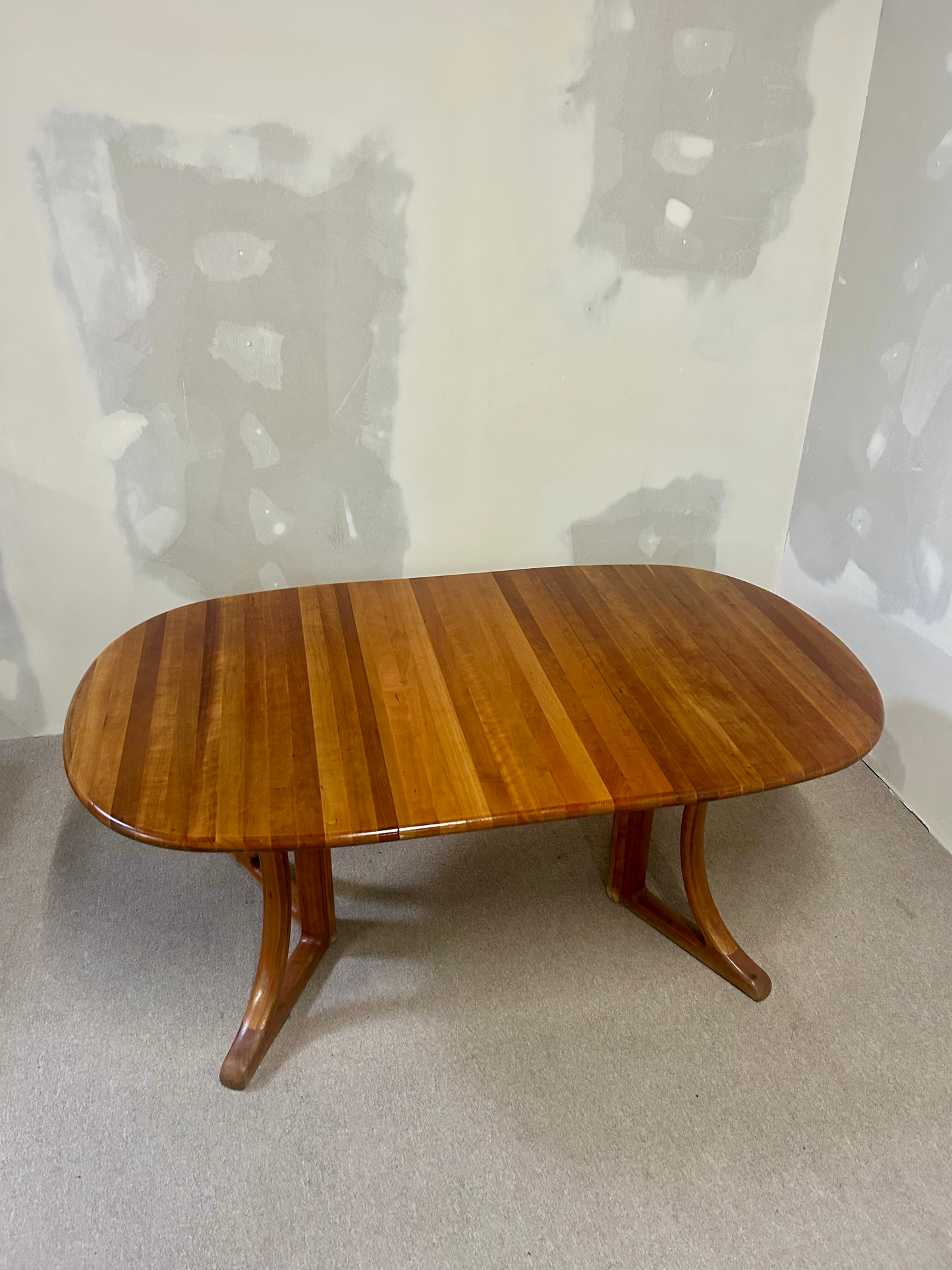 Ovaler ausziehbarer Varde Esstisch Teakholz Mid-Century