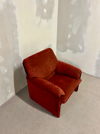 Leolux Bora Bora Sessel Alcantara rot