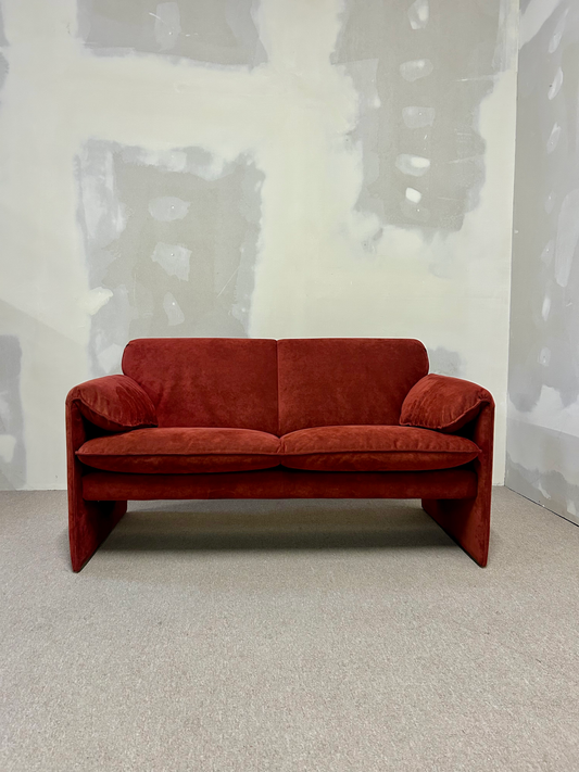 Leolux Bora Bora Sofa 2 Sitzer Alcantara rot