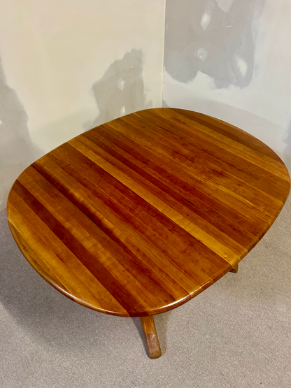 Ovaler ausziehbarer Varde Esstisch Teakholz Mid-Century